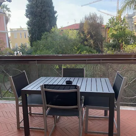 Cinque Minuti A Piedi Dal Mare *