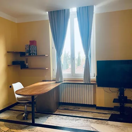 Cinque Minuti A Piedi Dal Mare Apartment Bordighera